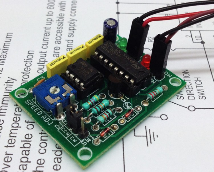 DC MOTOR SPEED AND DIRECTION CONTROLLER USING L293 AND 555 TIMER (1)