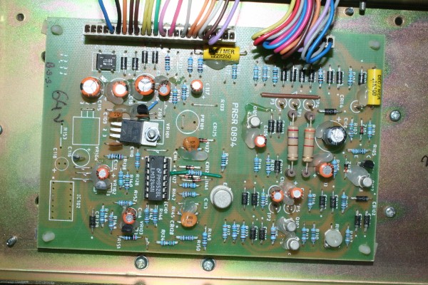 inside-aplab-0-60v-5amp-linear-power-supply-pcb-2-600x400