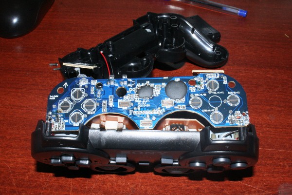 inside-china-ps2-wirless-remote-pcb-5